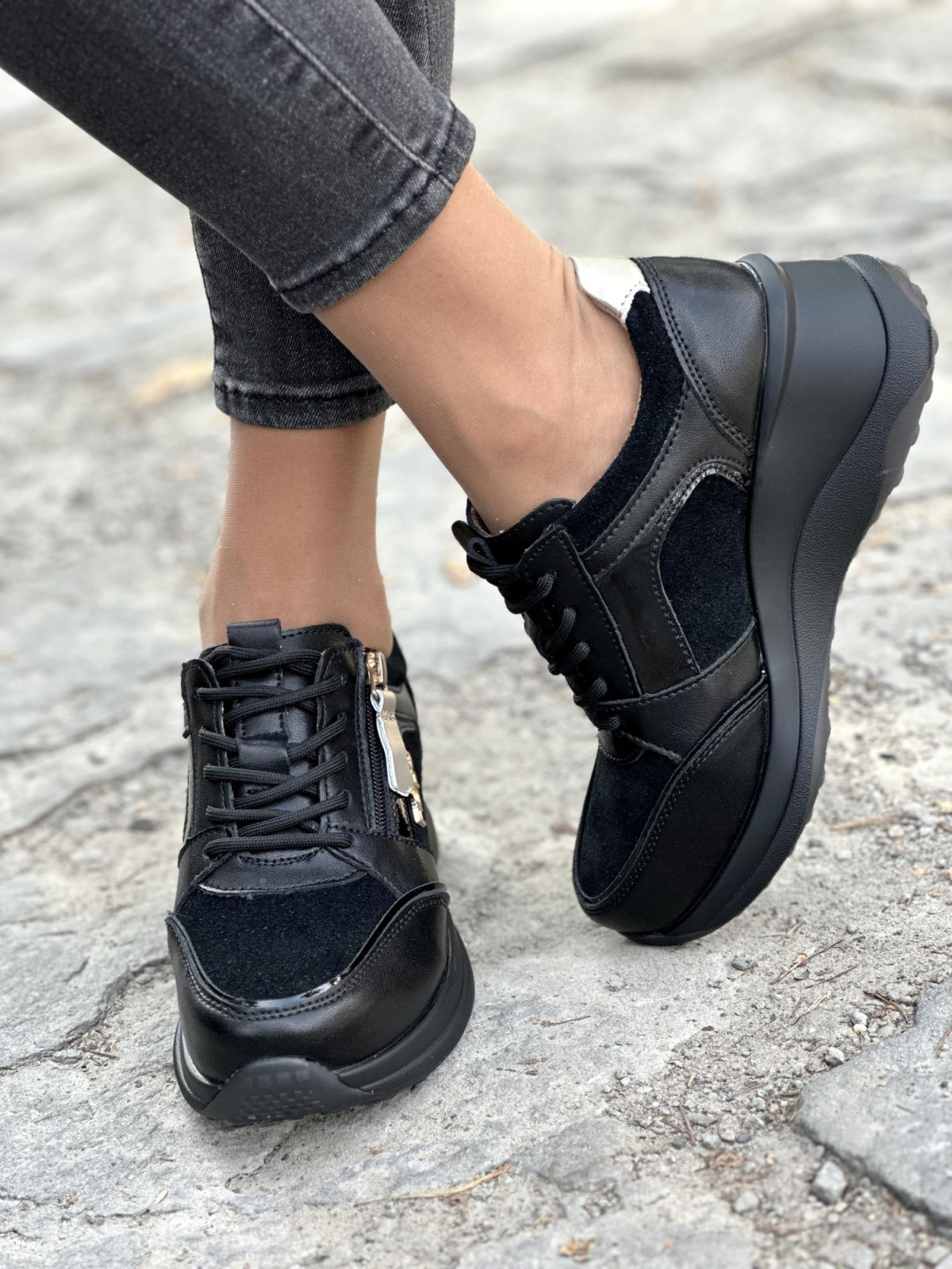 Czarne sneakersy ze skóry naturalnej