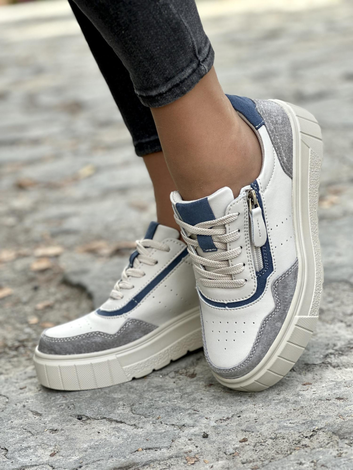 Sneakersy ze skóry naturalnej