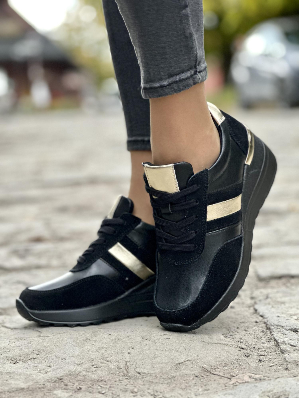 Nowoczesne sneakersy ze skóry naturalnej