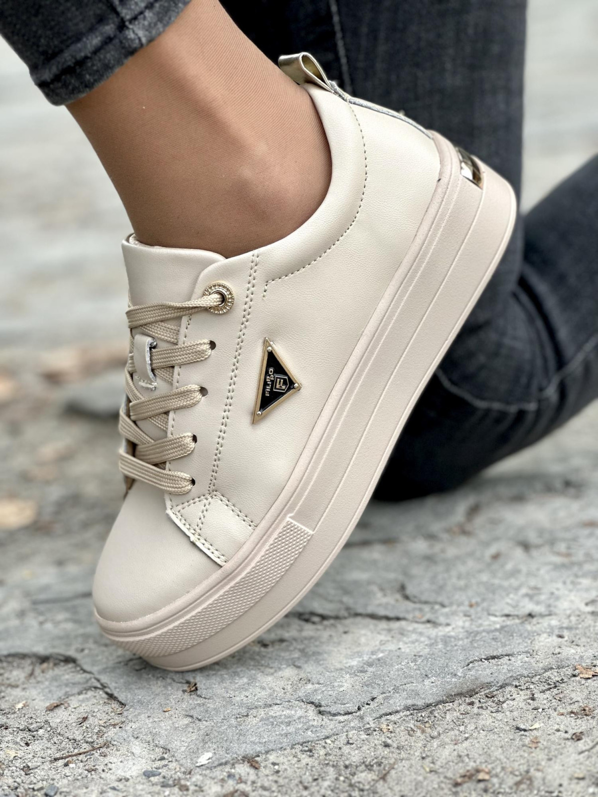 Eleganckie Trampki ze Skóry Naturalnej