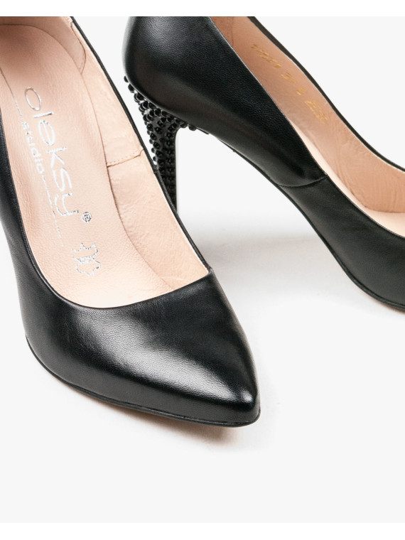 Czarne czółenka damskie skórzane