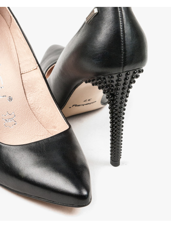 Czarne czółenka damskie skórzane