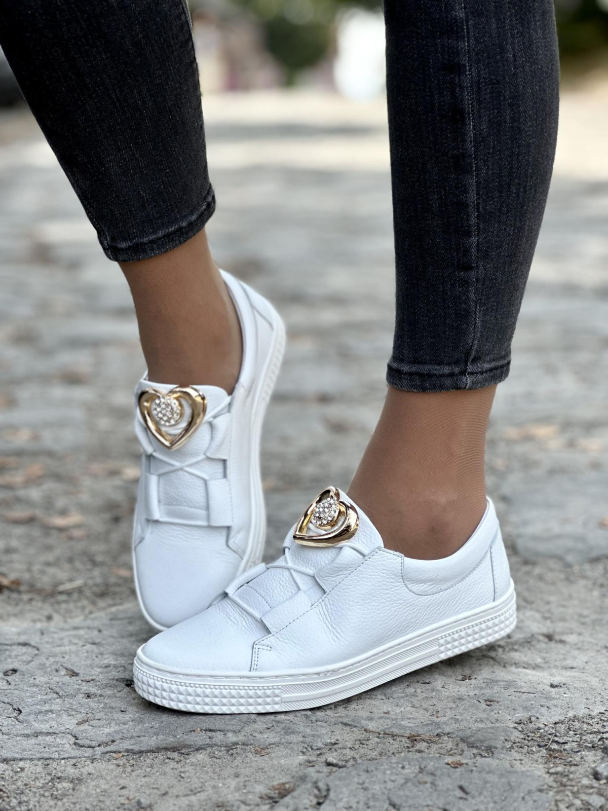 Białe trampki OLEKSY ze skóry naturalnej Polskiej produkcji