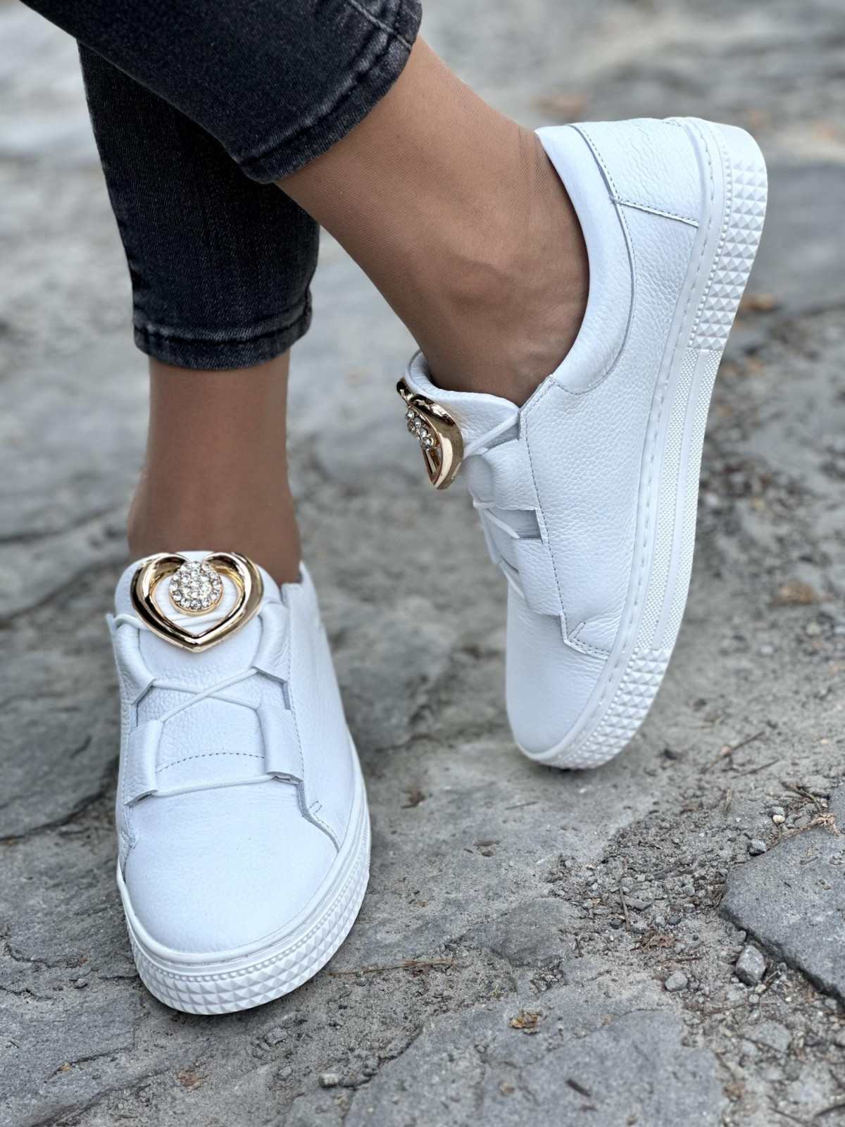 Białe trampki OLEKSY ze skóry naturalnej Polskiej produkcji