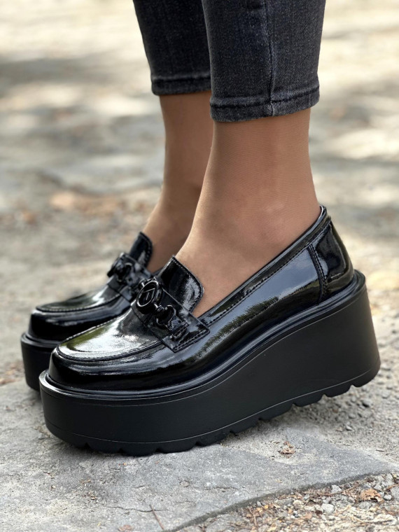 Czarne półbuty ze skóry naturalnej