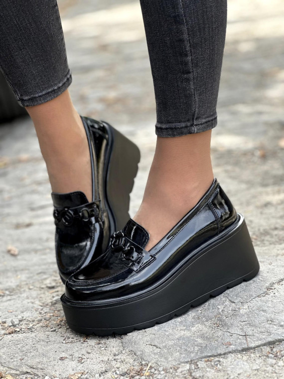 Czarne półbuty ze skóry naturalnej