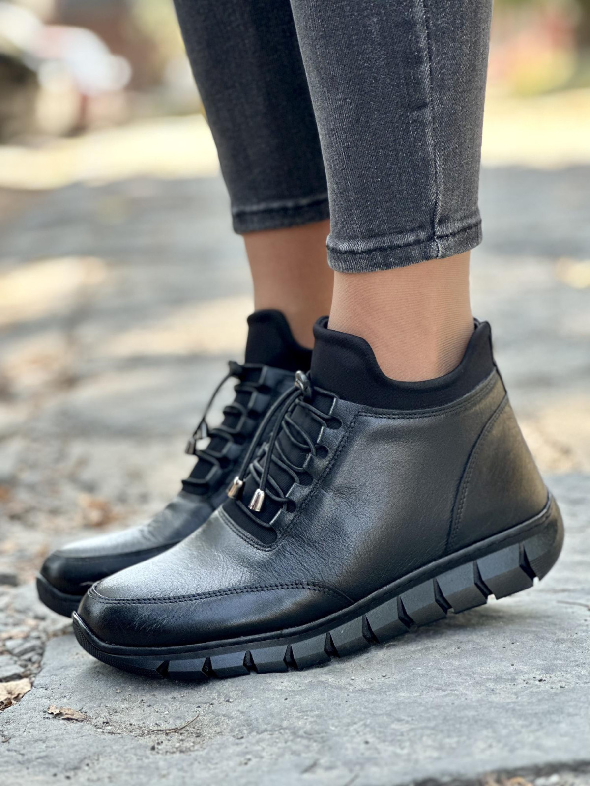 Eleganckie Botki ze Skóry Naturalnej