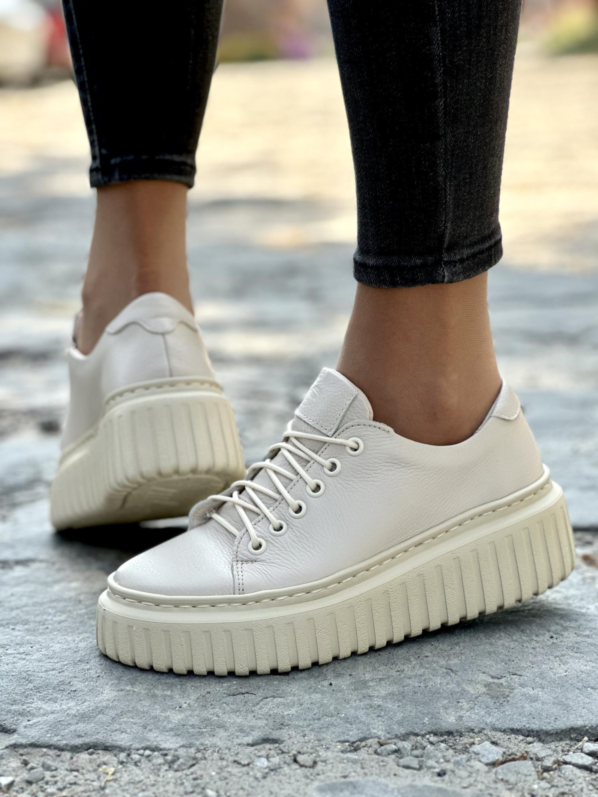 Eleganckie trampki OLEKSY ze skóry Polskiej produkcji