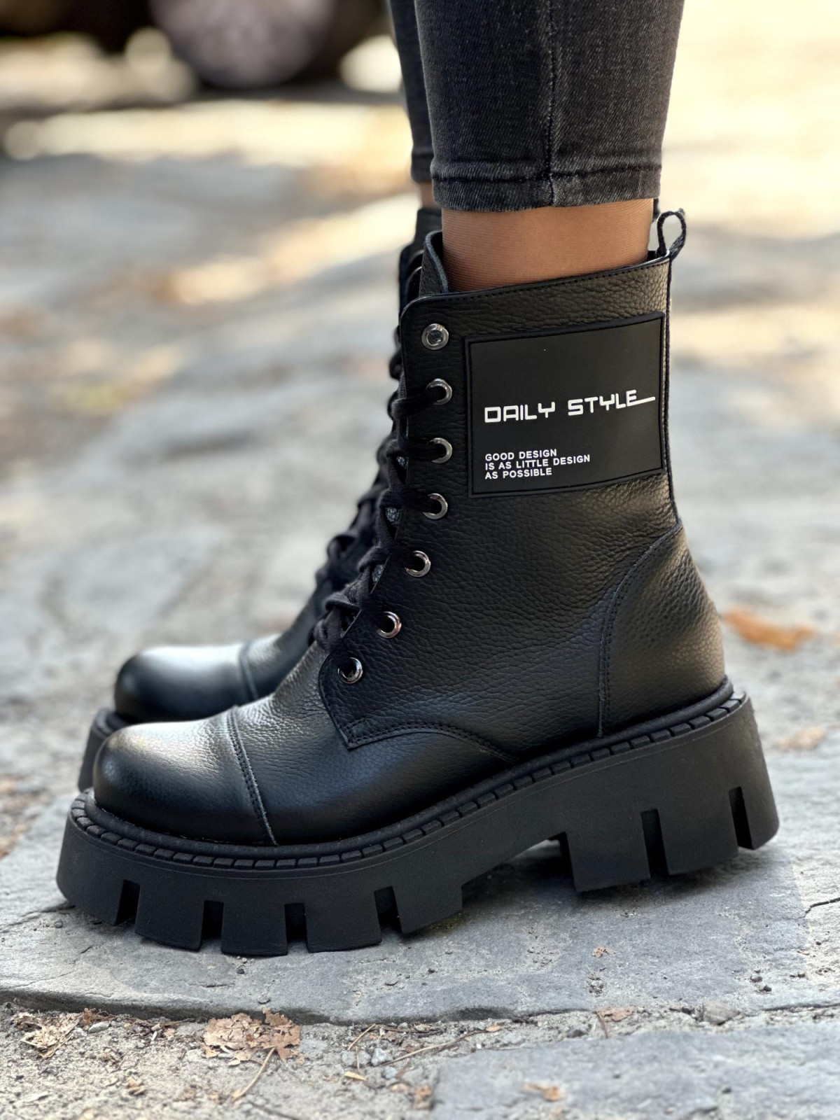 Czarne skórzane trapery OLEKSY Polskiej produkcji