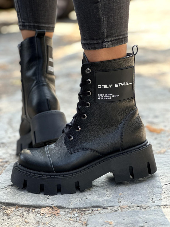 Czarne skórzane trapery OLEKSY Polskiej produkcji