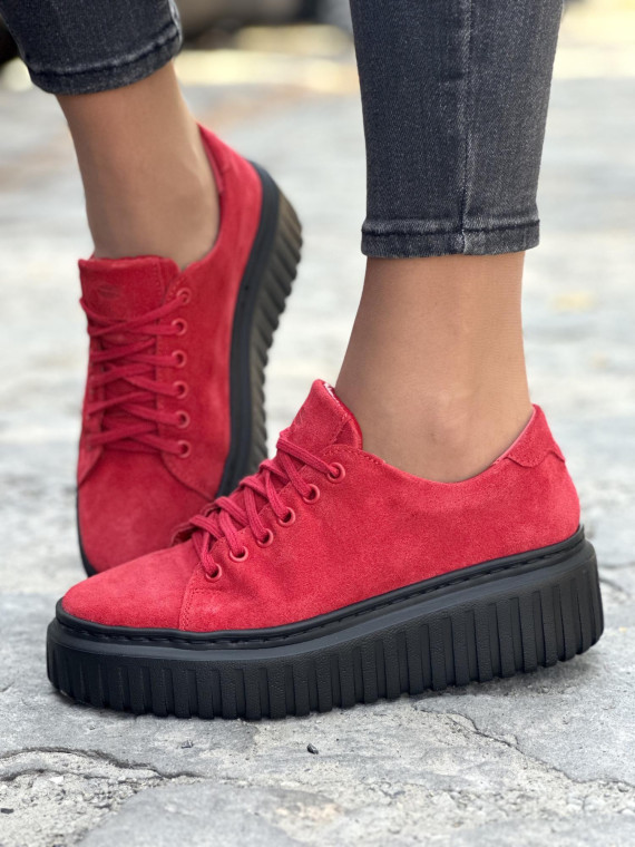 Niezwykle stylowe trampki skórzane OLEKSY Polskiej produkcji