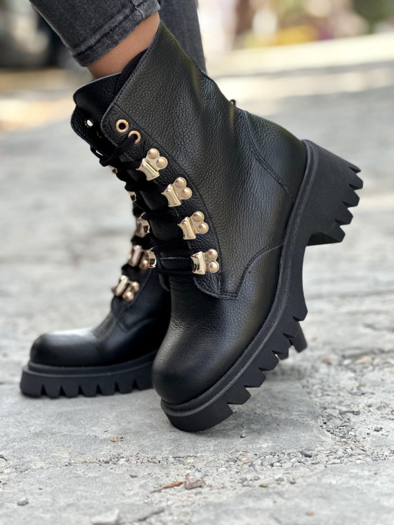 Wyjątkowe botki marki OLEKSY