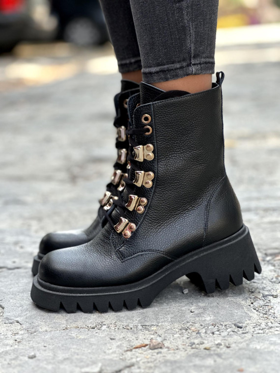 Wyjątkowe botki marki OLEKSY