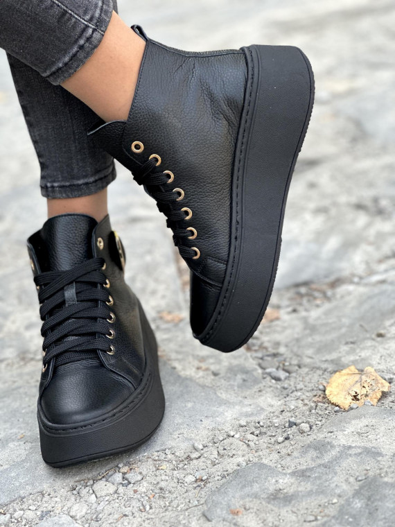 Wyjątkowe skórzane trampki OLEKSY Polskiej produkcji