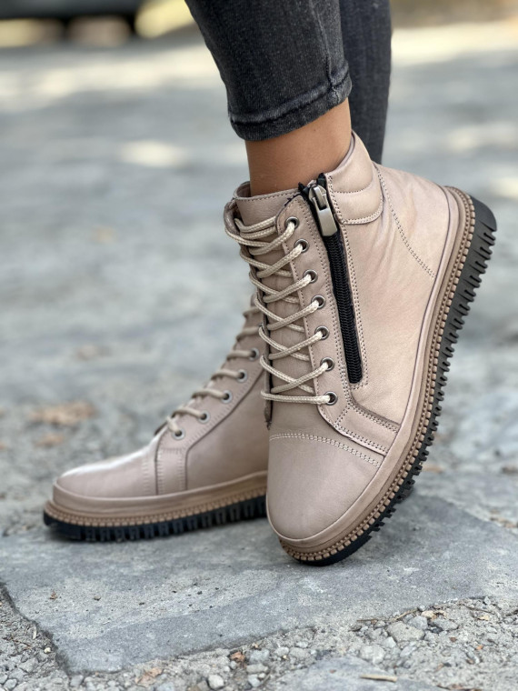 Mega wygodne i lekkie botki ze skóry naturalnej