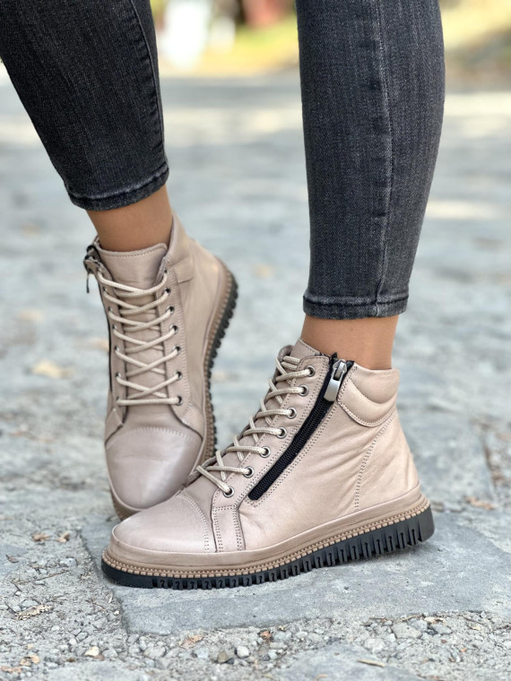 Mega wygodne i lekkie botki ze skóry naturalnej