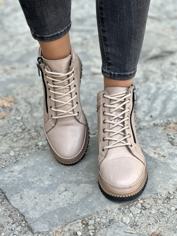 Mega wygodne i lekkie botki ze skóry naturalnej