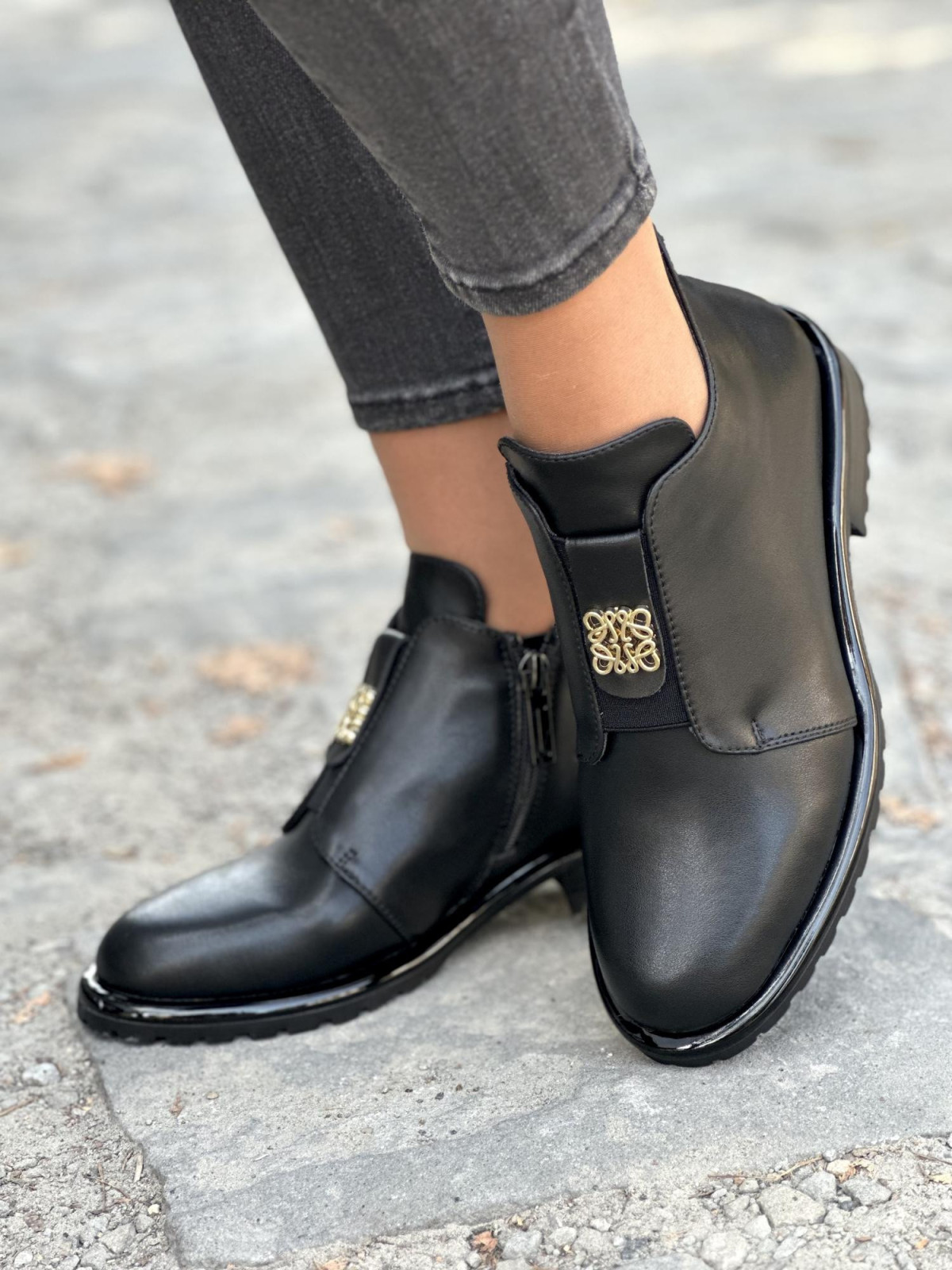 Eleganckie czarne botki ze skóry naturalnej