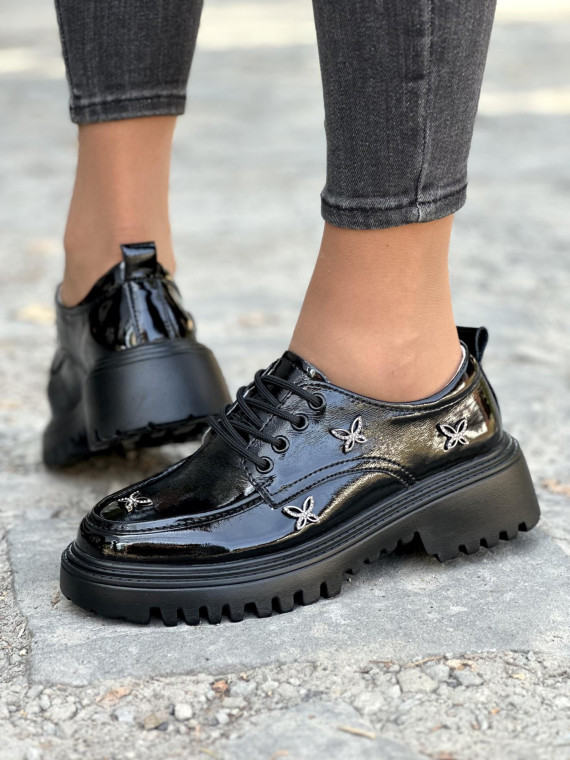 Eleganckie i stylowe półbuty ze skóry naturalnej