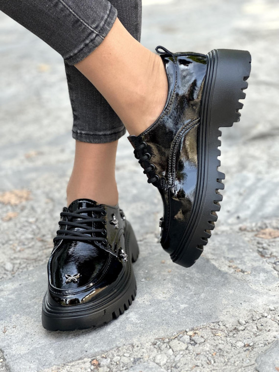 Eleganckie i stylowe półbuty ze skóry naturalnej