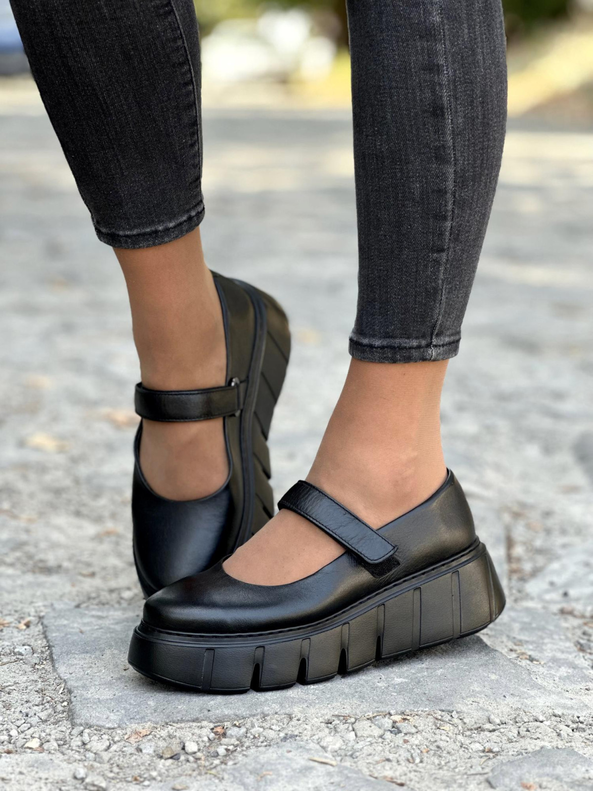 Nowoczesne półbuty OLEKSY z naturalnej skóry Polskiej produkcji