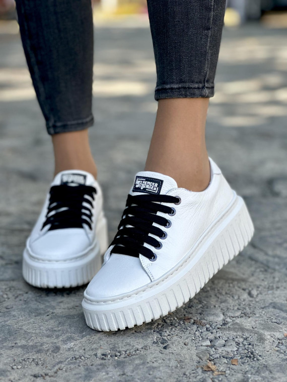 Wyjątkowe skórzane trampki OLEKSY Polskiej produkcji