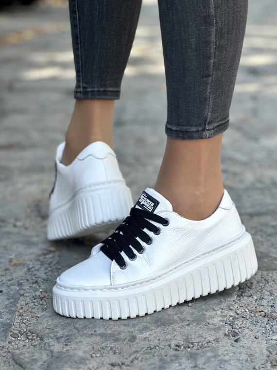 Wyjątkowe skórzane trampki OLEKSY Polskiej produkcji