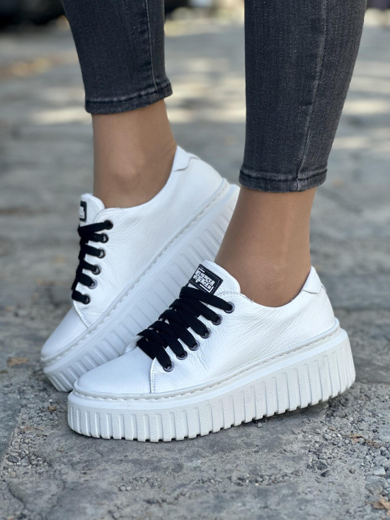 Wyjątkowe skórzane trampki OLEKSY Polskiej produkcji