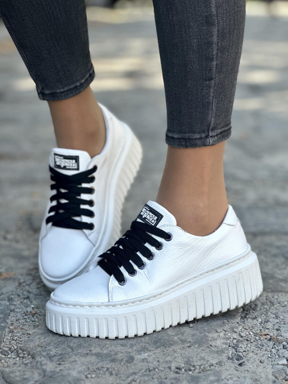 Wyjątkowe skórzane trampki OLEKSY Polskiej produkcji