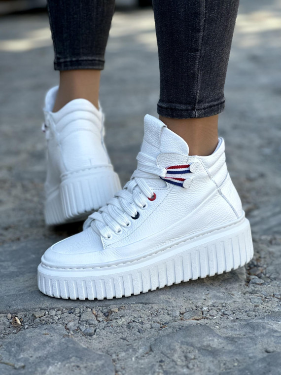 Wyjątkowe skórzane trampki OLEKSY Polskiej produkcji