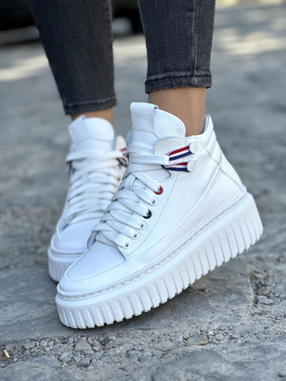 Wyjątkowe skórzane trampki OLEKSY Polskiej produkcji