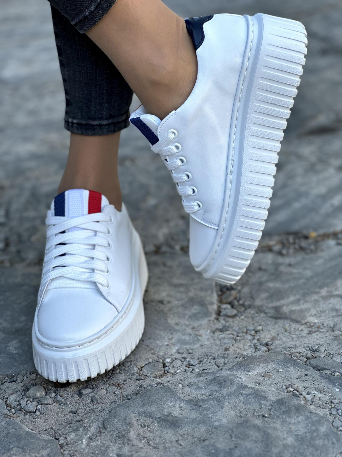 Wyjątkowe skórzane trampki OLEKSY Polskiej produkcji