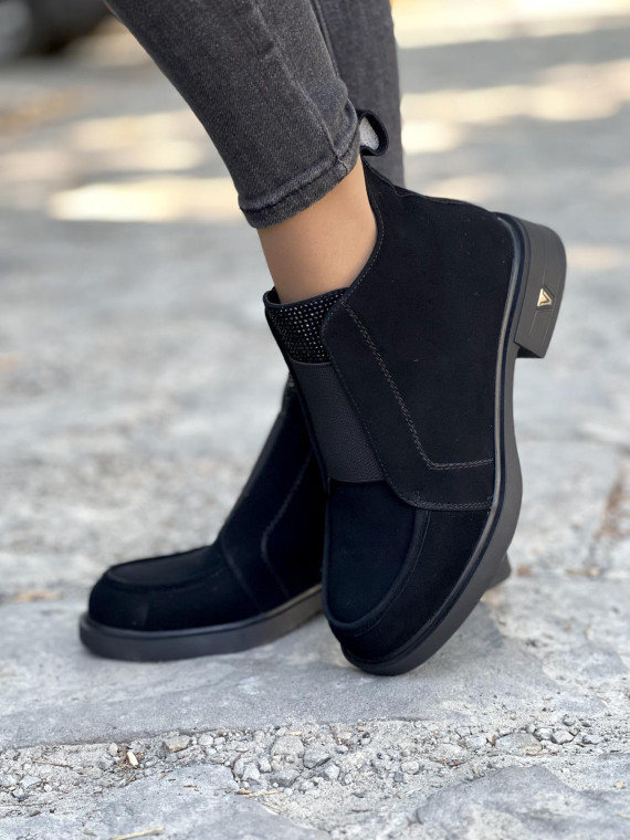 Unikalne botki ze skóry naturalnej