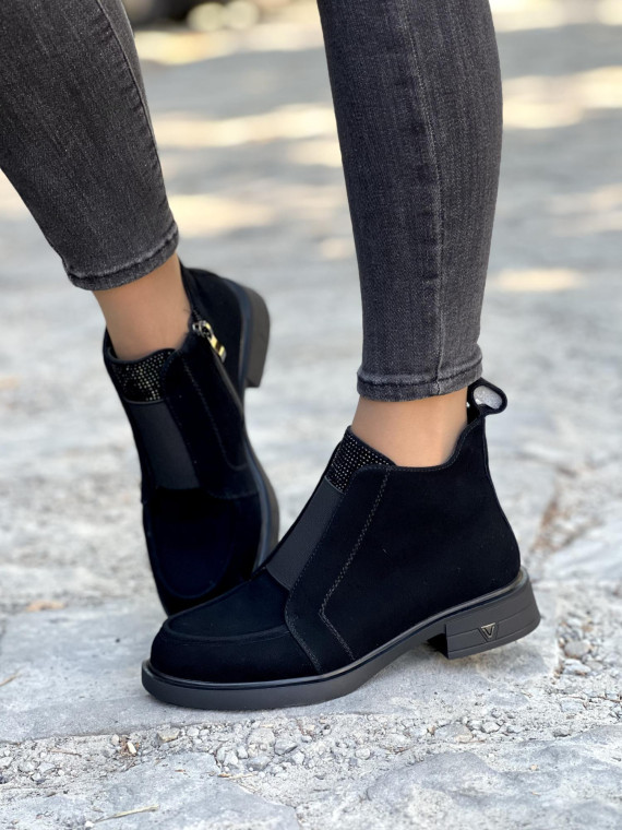 Unikalne botki ze skóry naturalnej