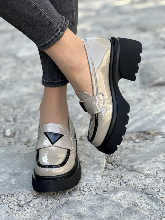 Eleganckie Mokasyny ze Skóry Naturalnej