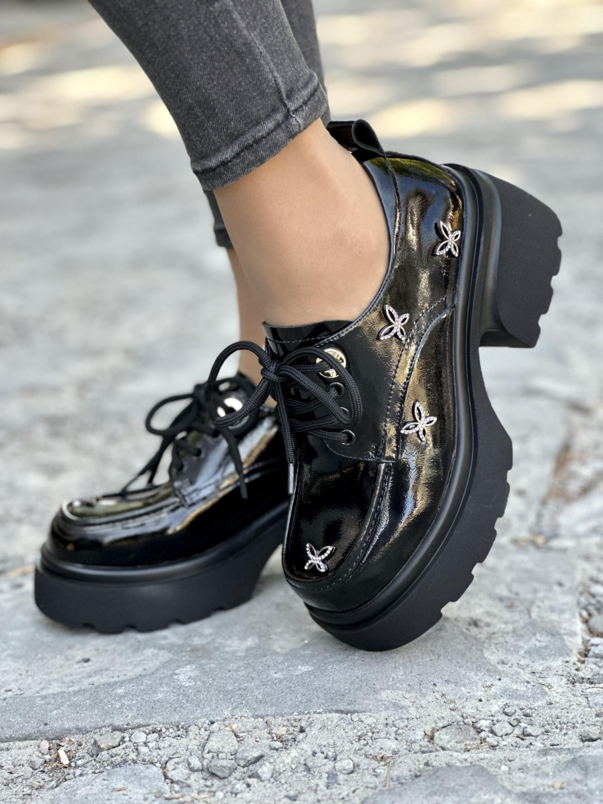 Wyjątkowe póbuty ze skóry naturalnej