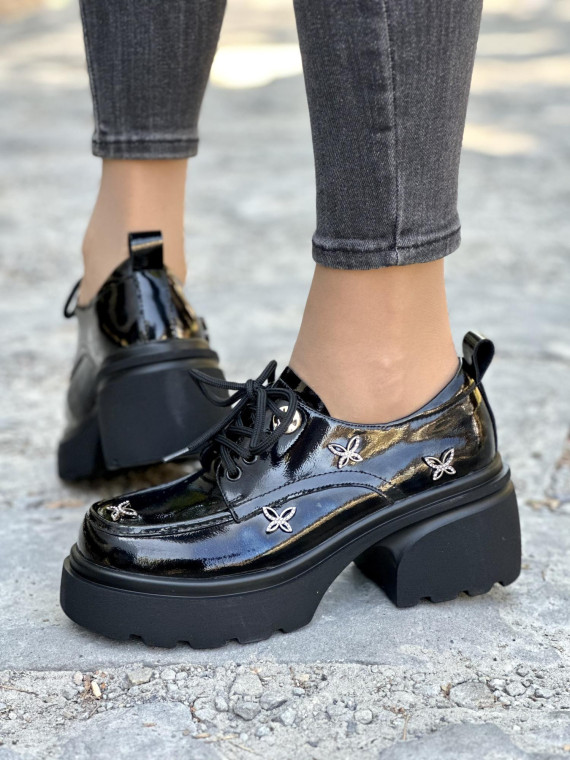 Wyjątkowe póbuty ze skóry naturalnej