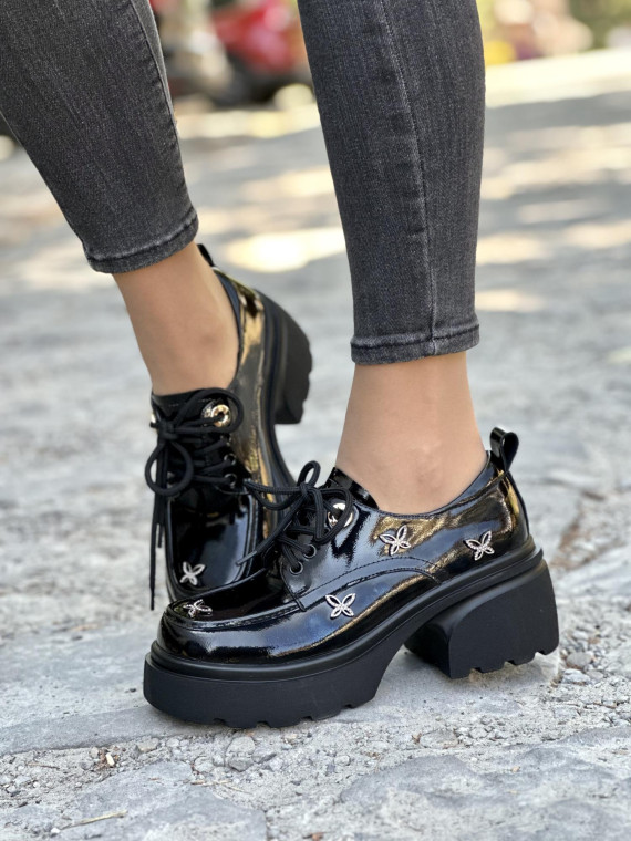 Wyjątkowe póbuty ze skóry naturalnej