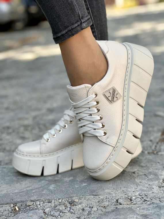 Wyjątkowe skórzane trampki OLEKSY Polskiej produkcji