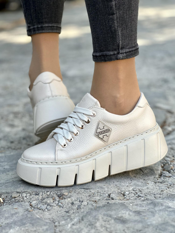 Wyjątkowe skórzane trampki OLEKSY Polskiej produkcji