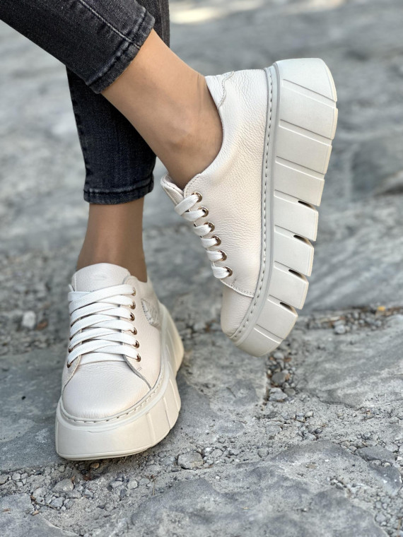 Wyjątkowe skórzane trampki OLEKSY Polskiej produkcji