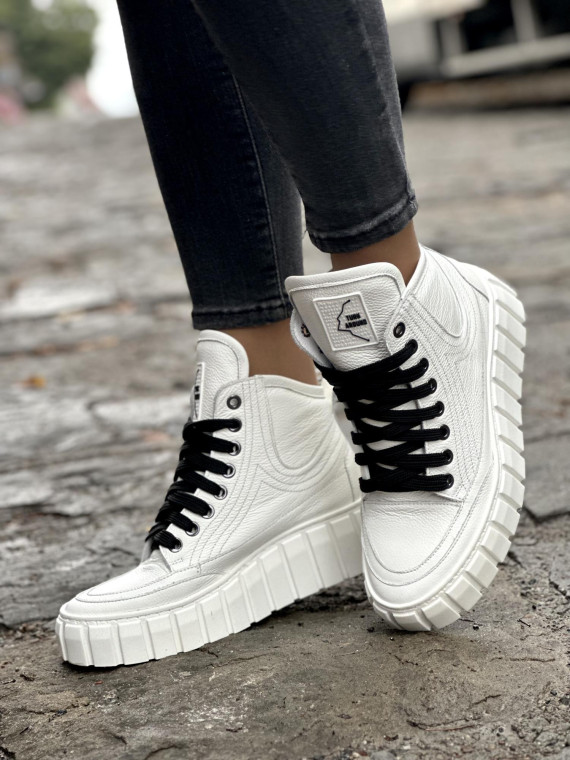 Wyjątkowe sneakersy OLEKSY ze skóry Polskiej produkcji