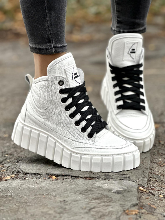 Wyjątkowe sneakersy OLEKSY ze skóry Polskiej produkcji