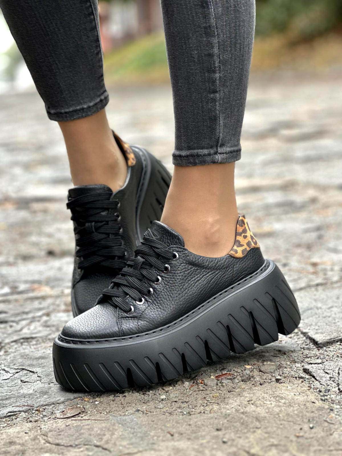 Oryginalne sneakersy OLEKSY ze skóry Polskiej produkcji