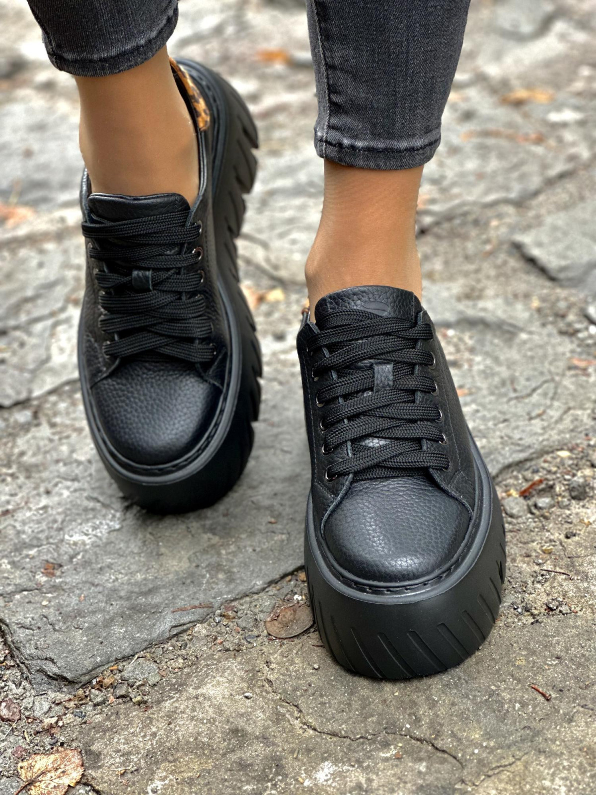 Oryginalne sneakersy OLEKSY ze skóry Polskiej produkcji