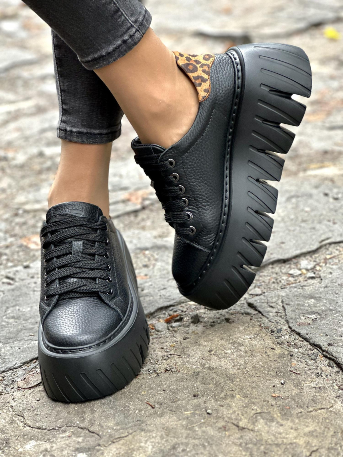 Oryginalne sneakersy OLEKSY ze skóry Polskiej produkcji