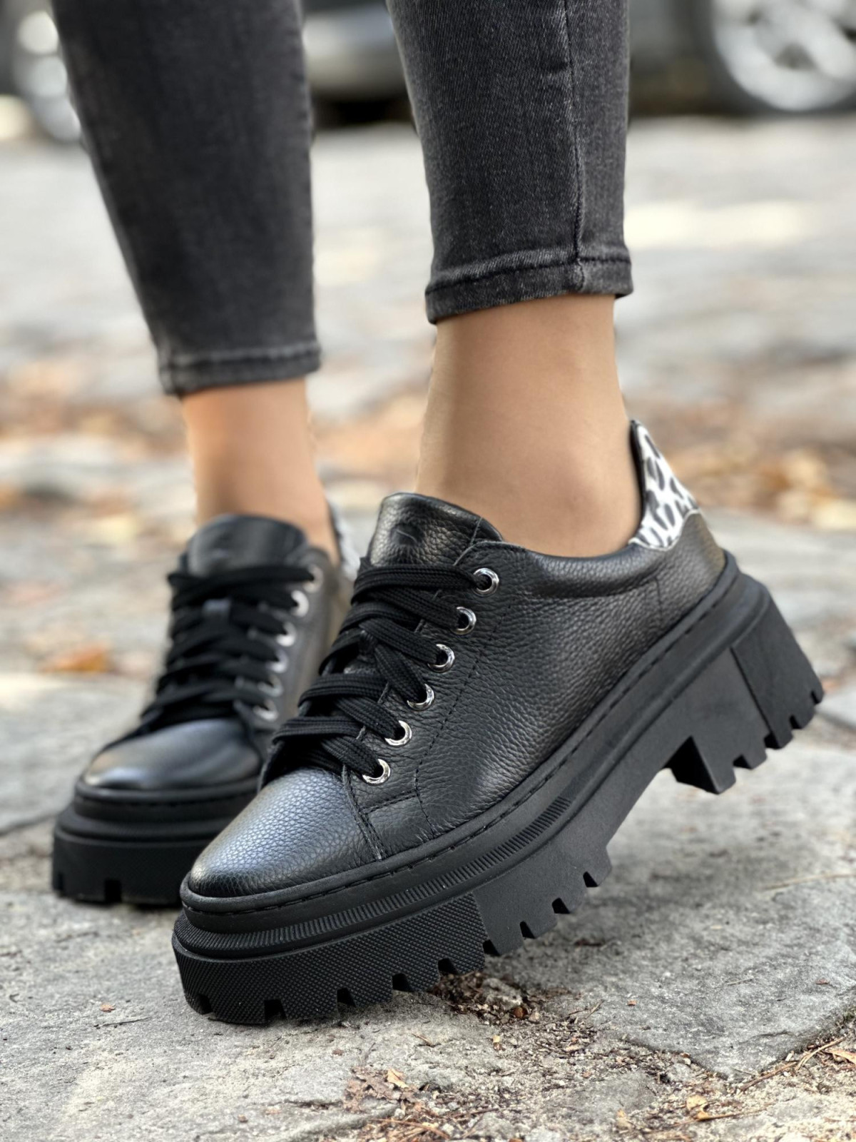 Półbuty OLEKSY ze skóry Polskiej produkcji