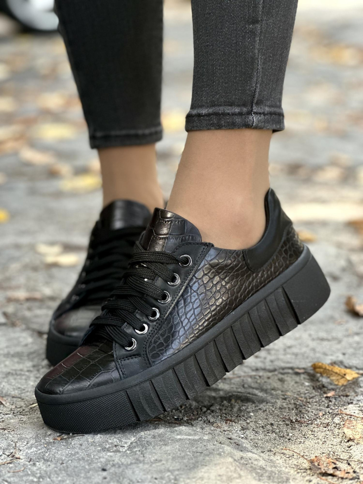 Trampki OLEKSY ze skóry naturalnej Polskiej produkcji