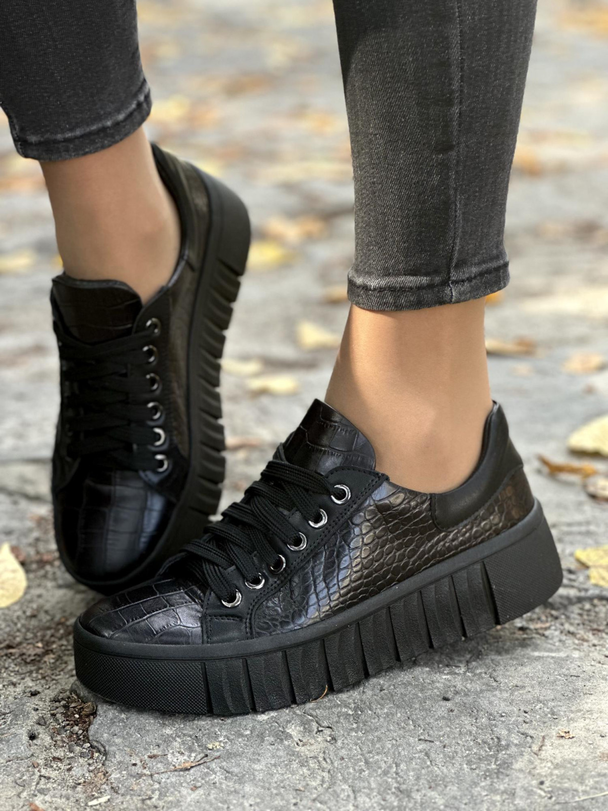 Trampki OLEKSY ze skóry naturalnej Polskiej produkcji