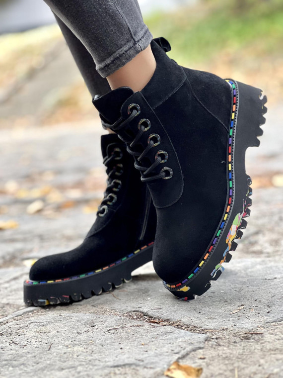 Botki ze skóry naturalnej – styl i wygoda na każdy dzień